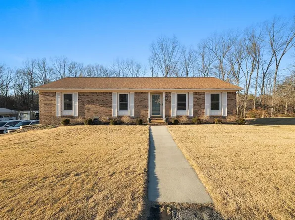 2507 Candyland Cir, Cookeville, TN 38506