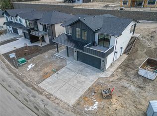 2264 Coldwater Dr, Kamloops, BC V2E2M4