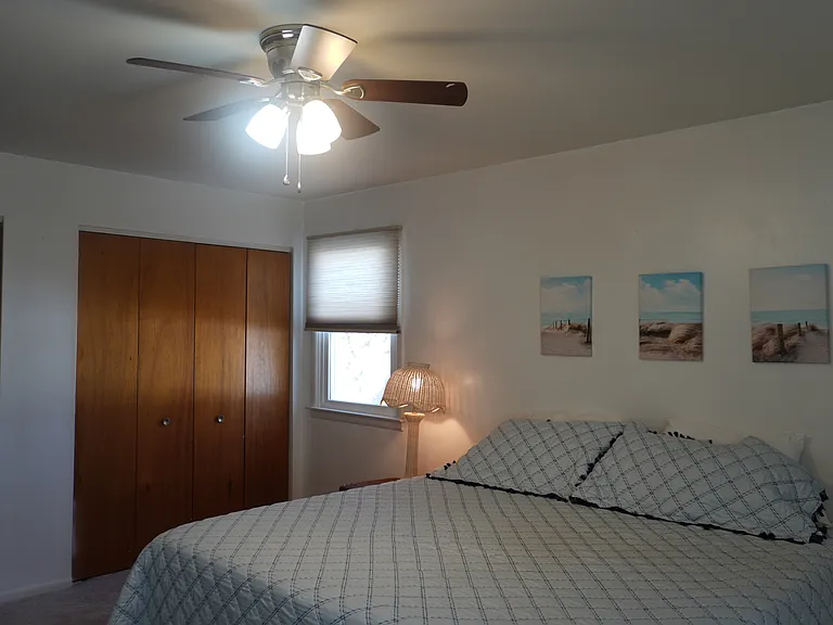 453 Berkshire Dr — Photo 16