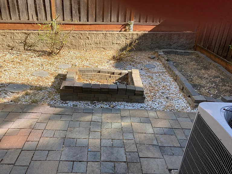421 Constantine Ct — Photo 10