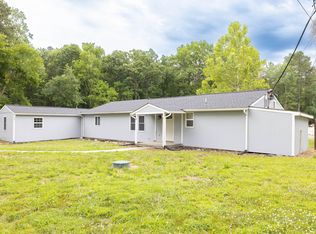 12373 W Patrick Henry Rd, Ashland, VA 23005