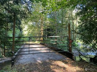 0 Dixon Rd, Castle Rock, WA 98611