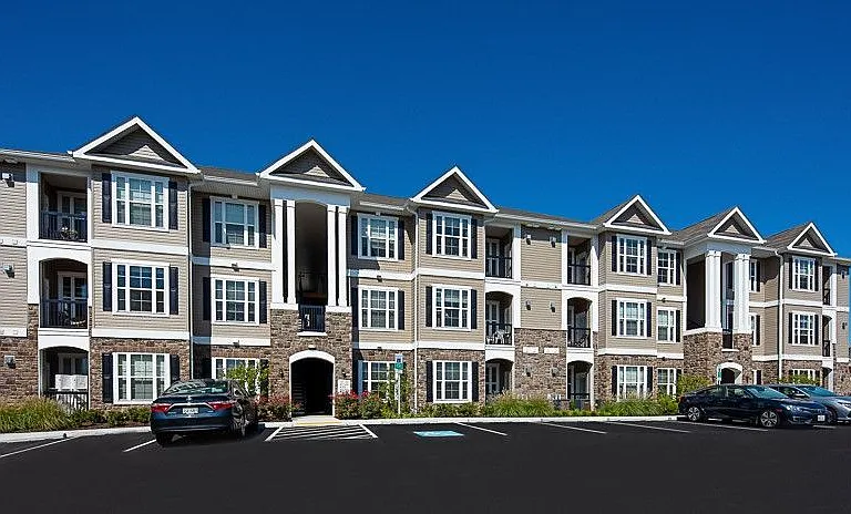 Jefferson Somerset Park — Photo 44