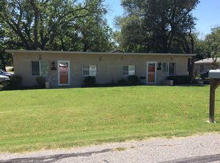 9741 E Chamberlin St, Wichita, KS 67206