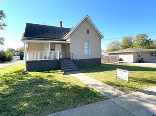300 N Bentley St, Marion, IL 62959