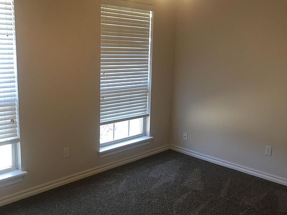 5th image of 4705 Elk Creek Dr