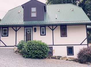 801 Shahan Rd, Tunnelton, WV 26444