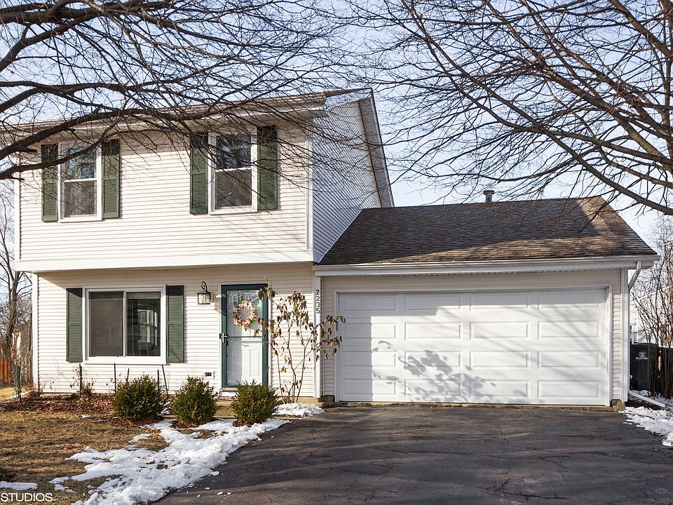 1st image of 2235 Wentworth Ct
