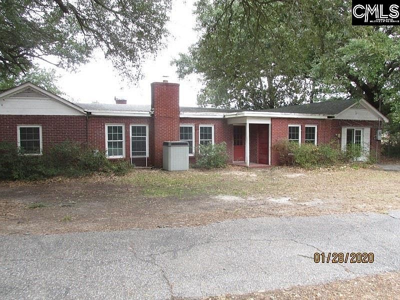 1st image of 518 W Richardson Cir