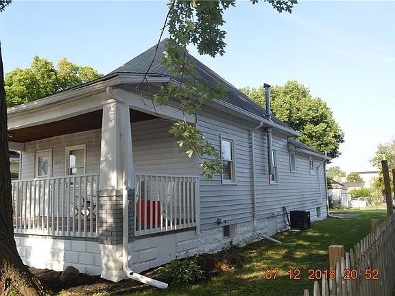 3rd image of 639 Saint Marys Ave