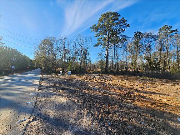 5th image of 2 Sherwood Dr Lot 1