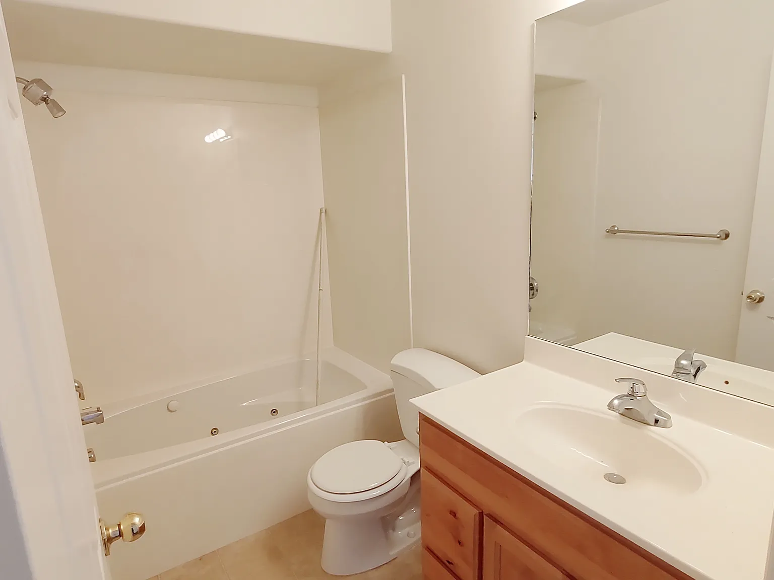 3 bed, 1218 sqft, $1,500 — Photo 3