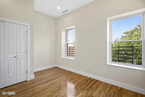 Rented by Citi Habitats | media 13
