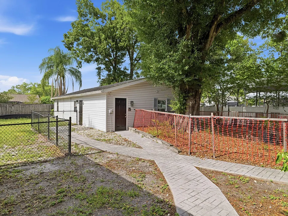 15509 Casey Rd #B