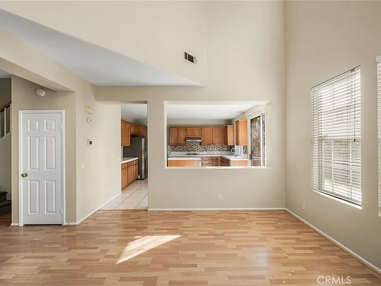11645 Maynard Ave — Photo 7