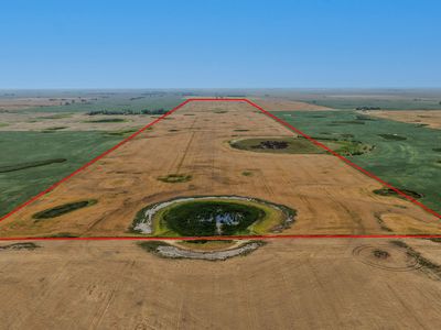 E1/2 Nw1/4 E1/2 Sw1/4 Section 27 Twnsp 161n Range #84W, Mohall, ND, 58761