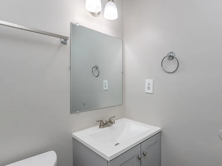 Valley Bend Apartments — Photo 20