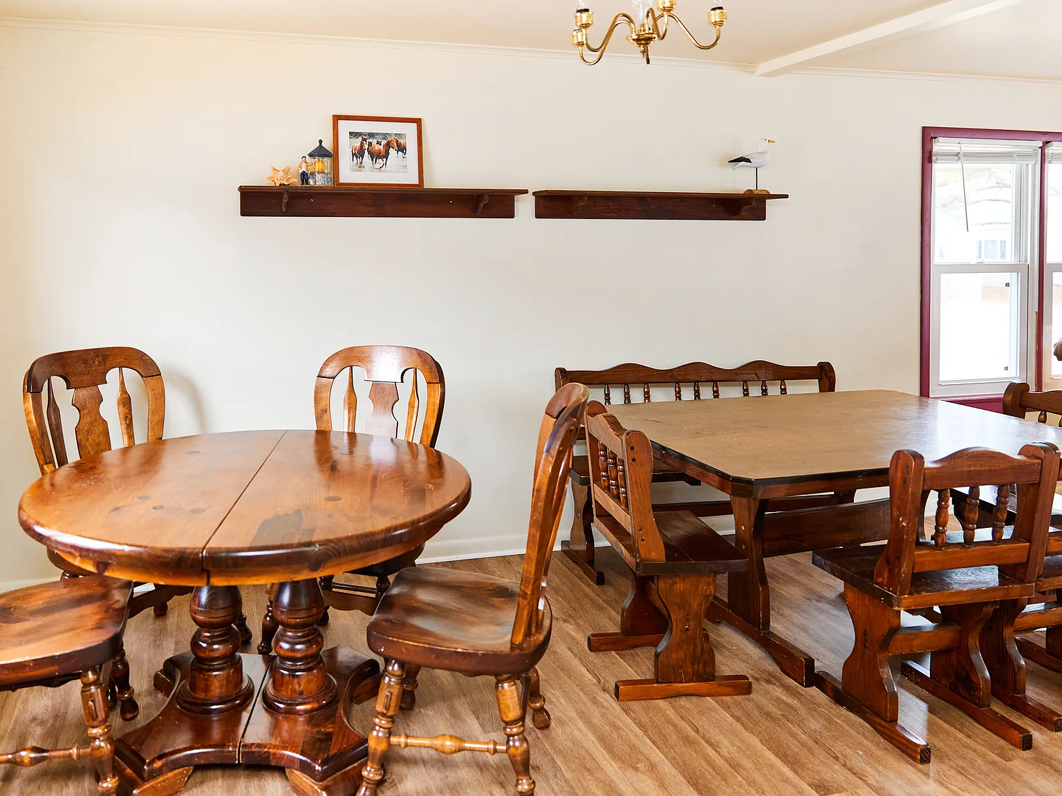 3 bed, 1300 sqft, $2,300 — Photo 2