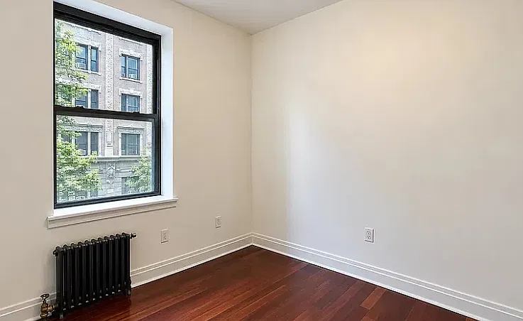 4 bed, 1500 sqft, $2,450 — Photo 4