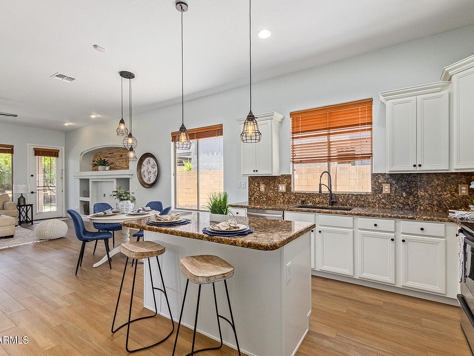 1st image of 3010 W GLENHAVEN Drive