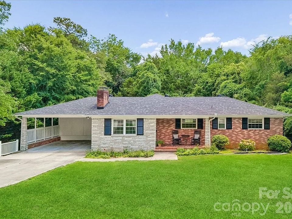 1st image of 1135 Blueberry Ln