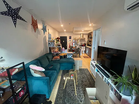 Living room, photo 1