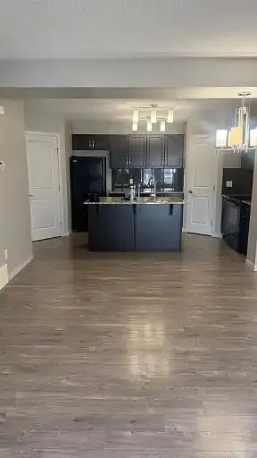 3 bed, 2.5 bath, 1495 sqft, $1,950 — Photo 3