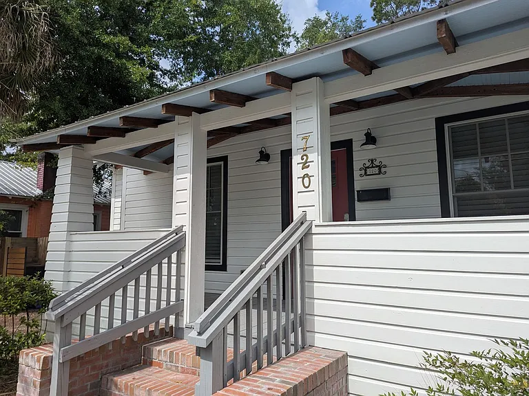 720 NW 3rd St — Photo 49