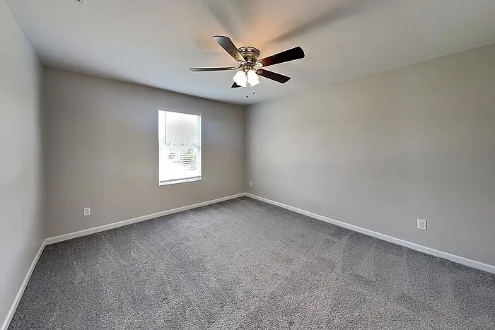 807 Dantzler Ct — Photo 19