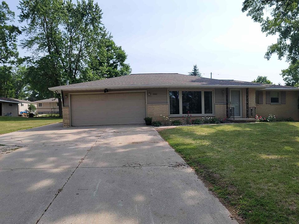 2093 W Point Ter, Green Bay, WI 54304 Zillow