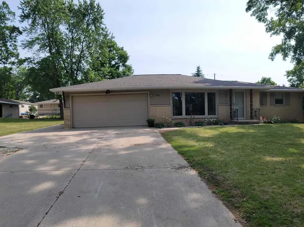 2093 W Point Ter, Green Bay, WI 54304