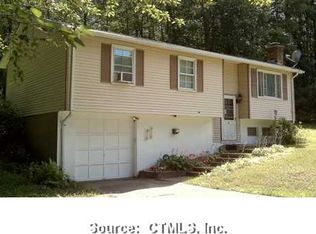 45 Spring View Ln, Windham, CT 06280