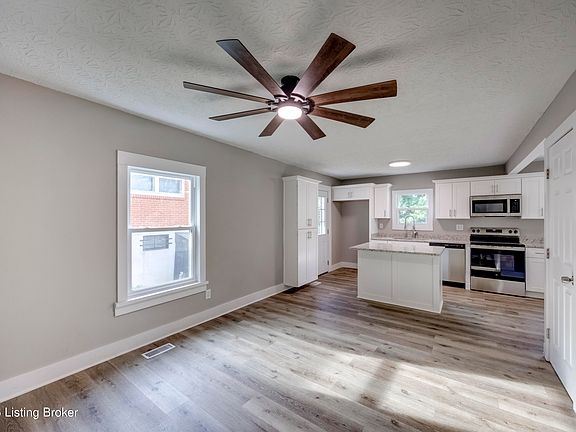 5th image of 1010 Palatka Rd