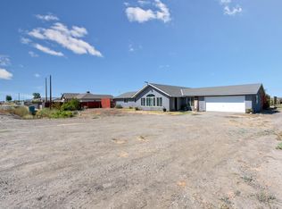 17225 Custer Ave, Dos Palos, CA 93620