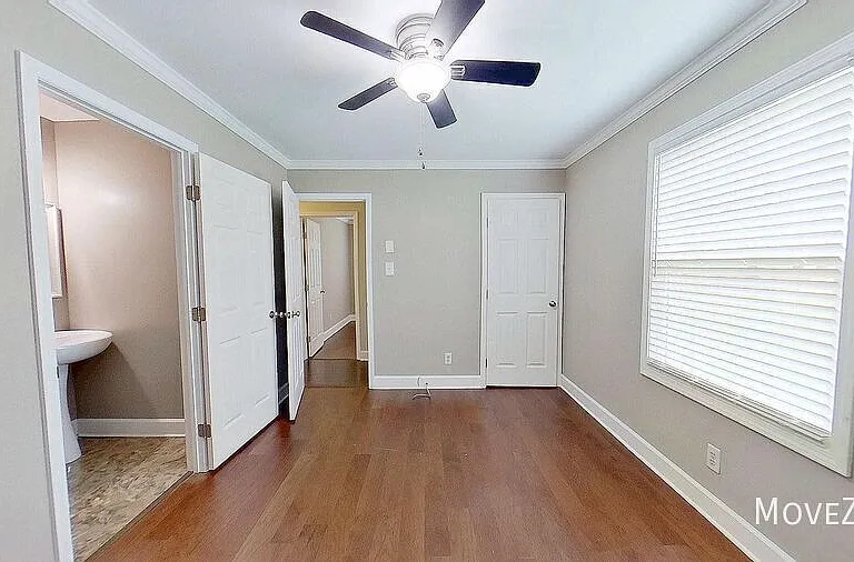 747 Hall Spencer Rd — Photo 32