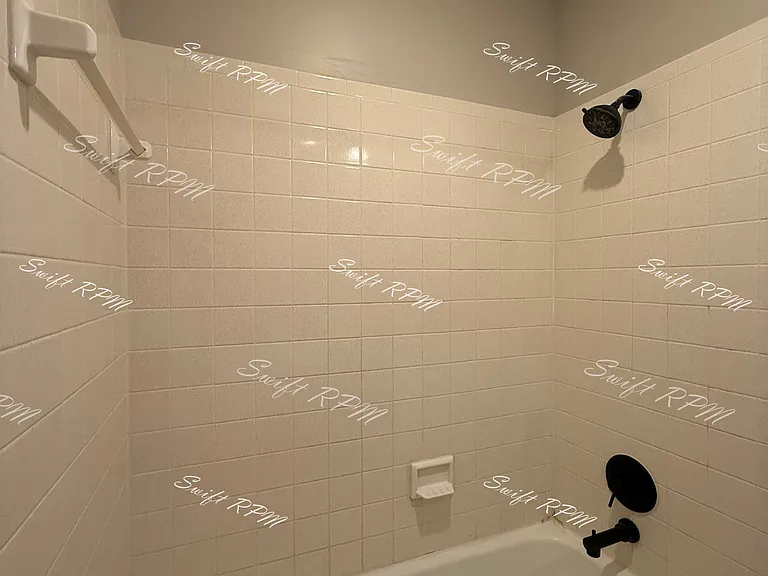 6702 W 150th St #1 — Photo 12