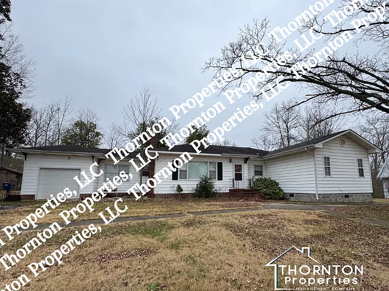 9341 Highway 431 — Photo 1