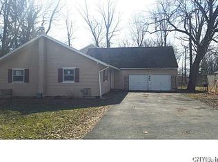 9347 Ramsey Dr, Bridgeport, NY 13030