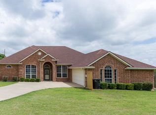 1607 Spencer Ln, Cleburne, TX 76033