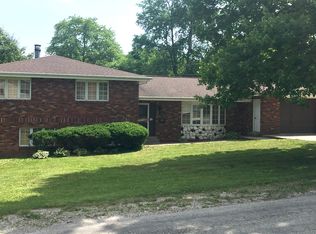 1512 Elisha St, Danville, IL 61832