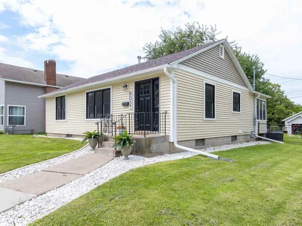 803 S 2nd Ave, Washington, IA 52353