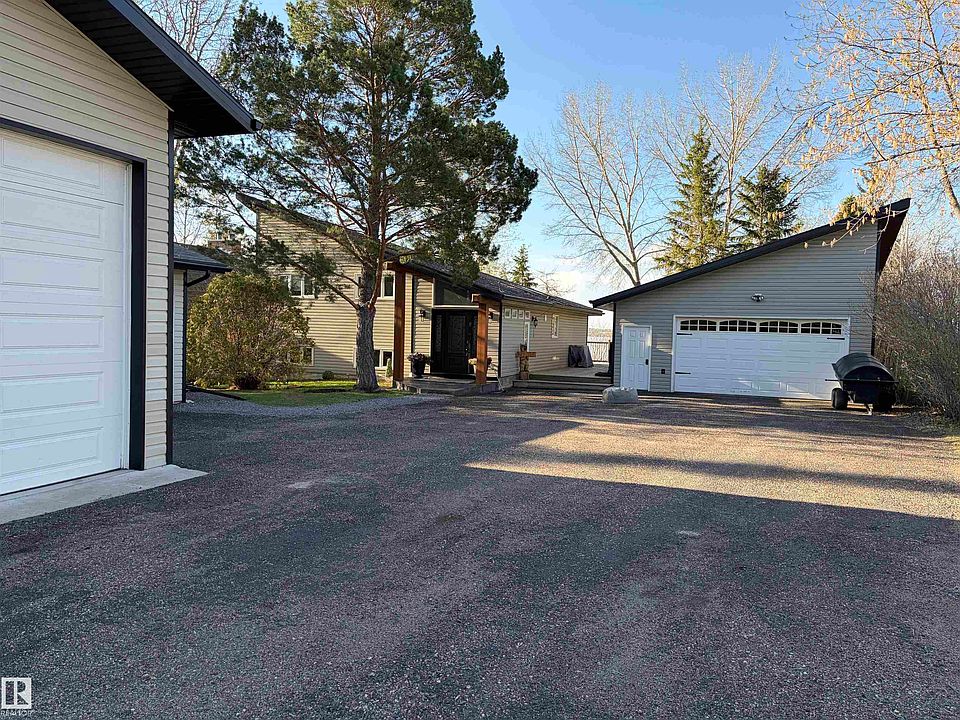 1st image of 61314 Range Road 463 #417