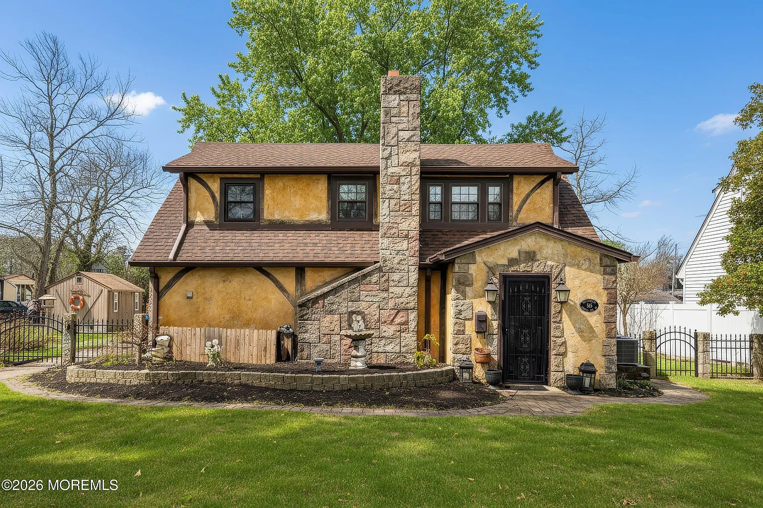 515 Carroll Fox Road photo 1