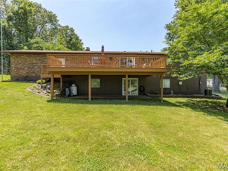 Listing photo 5