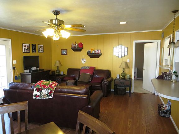 5th image of 4209 Hughes Dr
