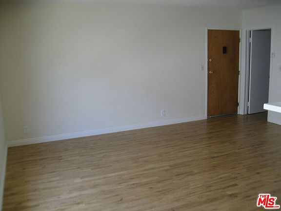 4th image of 1137 Wilcox Pl #6