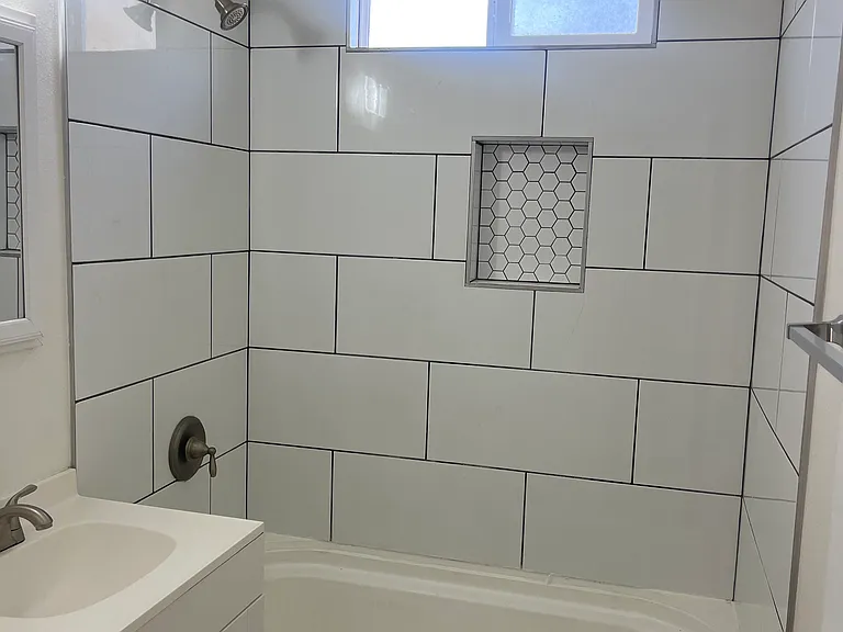 112 E Center St #112 — Photo 14