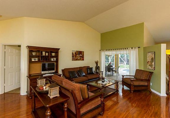 Home For Sale In Saratoga