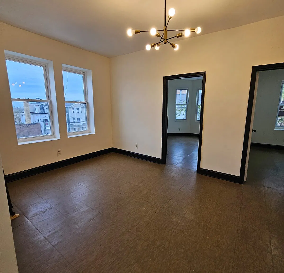 1183 Broad St — Photo 3