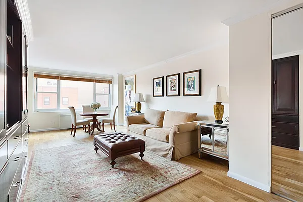 Sold by Compass | media 8